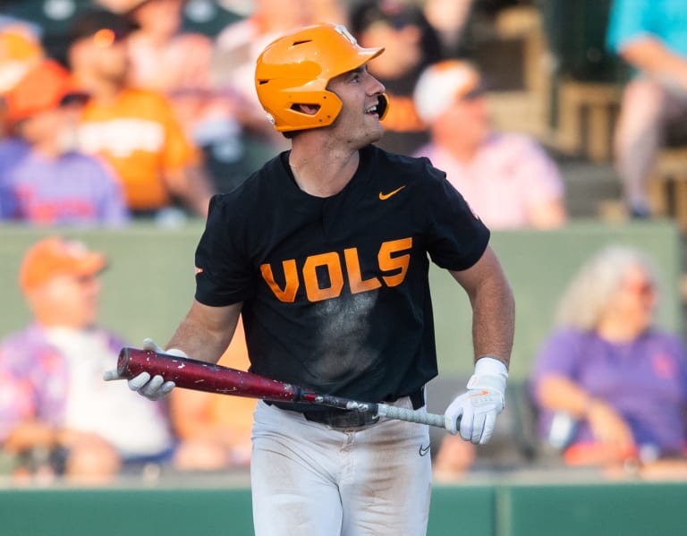 PHOTOS: Tennessee baseball wins NCAA Tournament game versus Charlotte