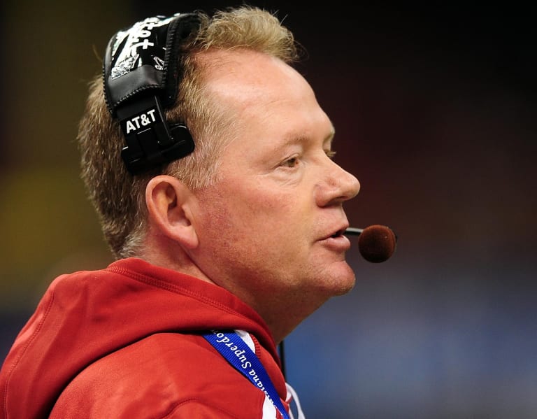 Bobby Petrino Returns To Arkansas Razorbacks As New Offensive ...