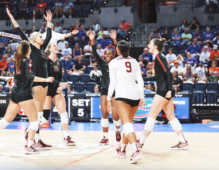 Stanford Womens Volleyball Recap 12 Stanford Wvb Wins Five Set Thriller At 13 Florida