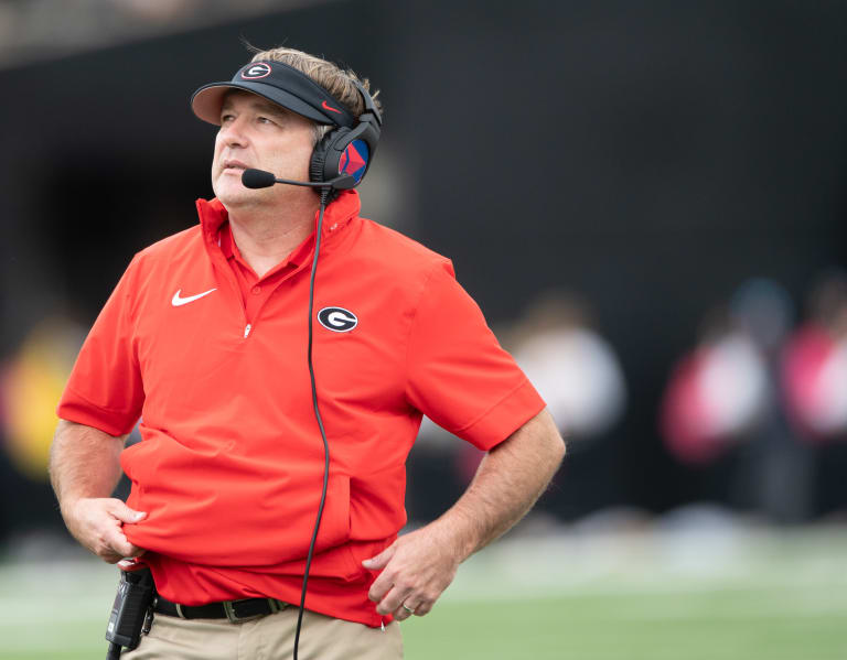 The Daily Recap: Kirby Smart's take on helmet radios in college football -  UGASports