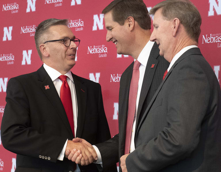 We react to Nebraska President Ted Carter's comments and more in this ...