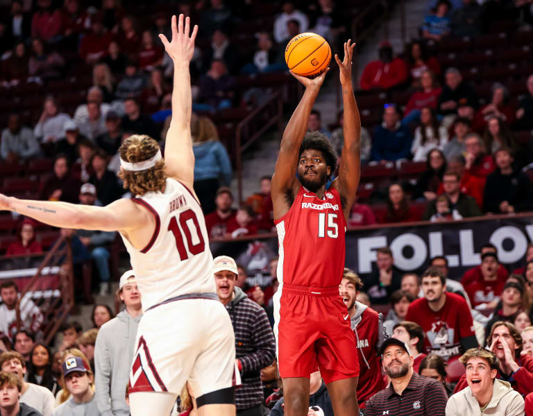 GamecockScoop  –  MBB drops tight home game to Arkansas