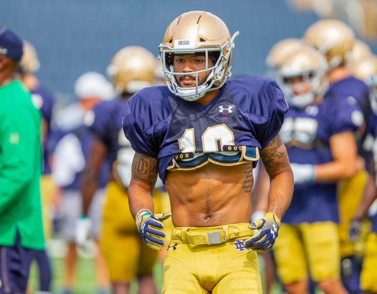 Notre Dame Fighting Irish Football: The View From Outside Looking In - One  Foot Down