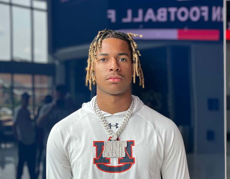 Four-star LB likes fit with Durkin defense
