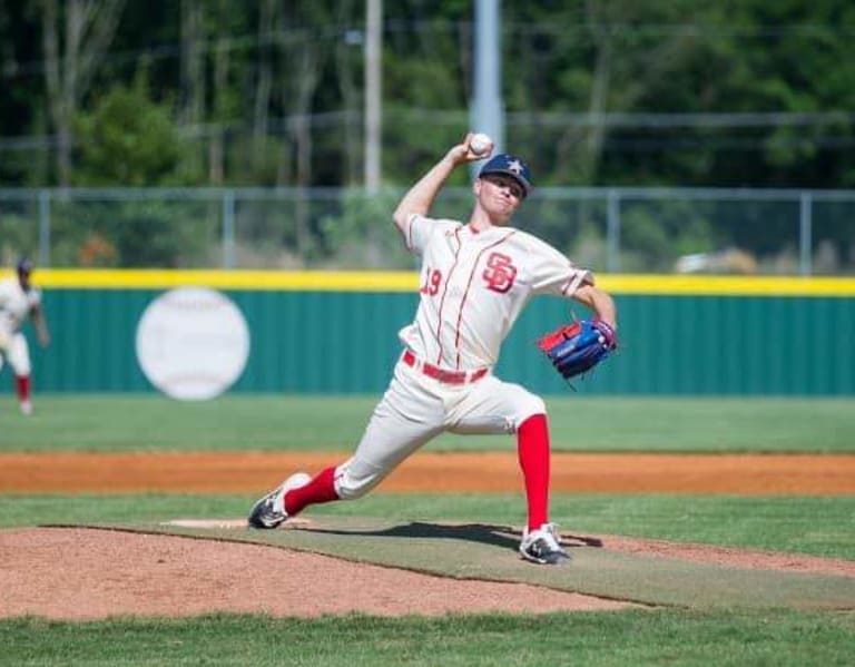 Arkansas Razorbacks pitcher Dylan Carter suffers torn UCL, done for season