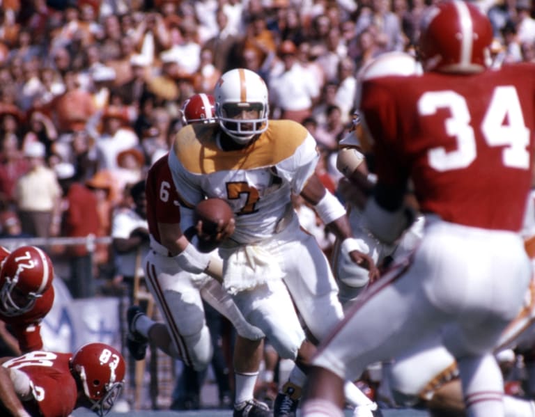 Tennessee Football Debuts Artful Dodger Smokey Grey Uniforms Against Austin  Peay - BVM Sports