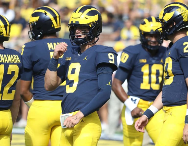 Michigan football freshmen DJ Turner Daxton Hill impressing fall camp