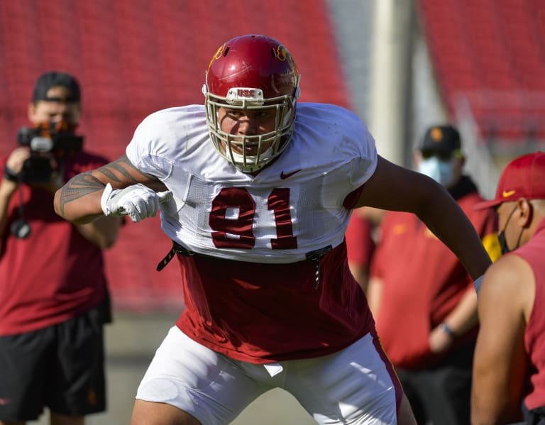 USC DT Brandon Pili Undergoes Surgery For Torn Achilles Tendon ...