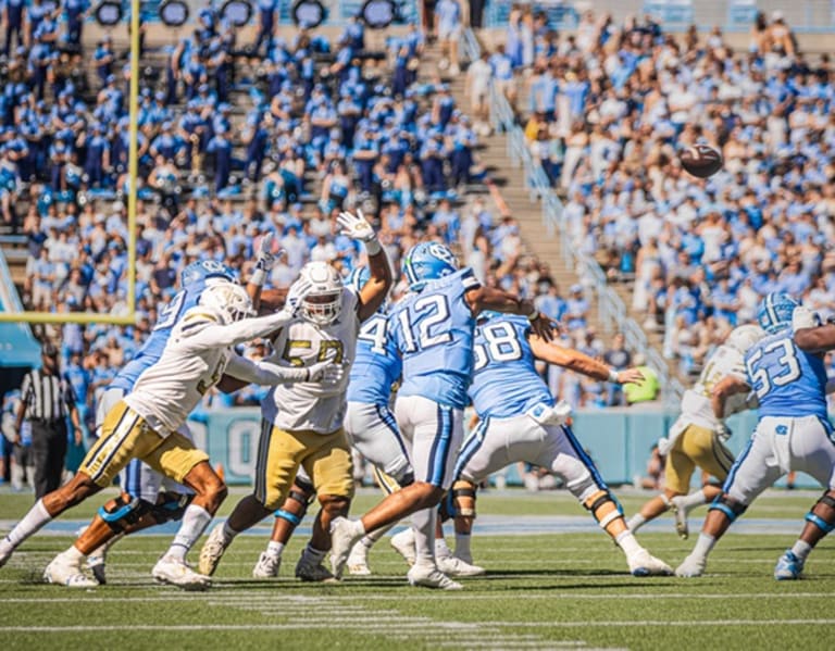 UNC QB Jacolby Criswell Enters Transfer Portal