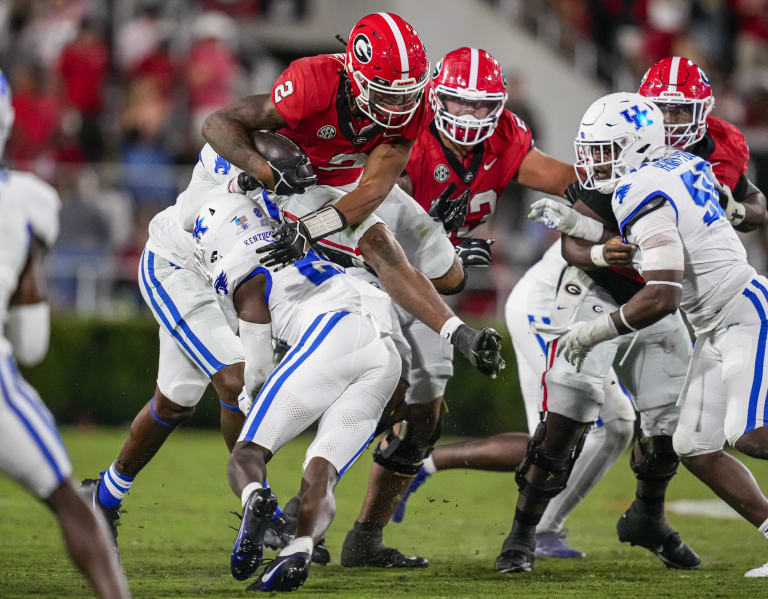 PHOTO GALLERY vs Kentucky UGASports Bulldogs