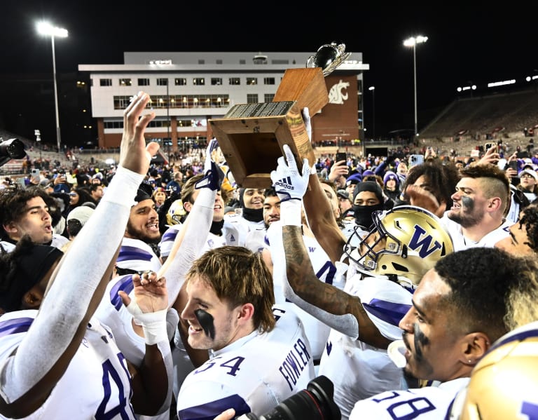 Keys to a WSU football win over UW in the 114th Apple Cup, plus