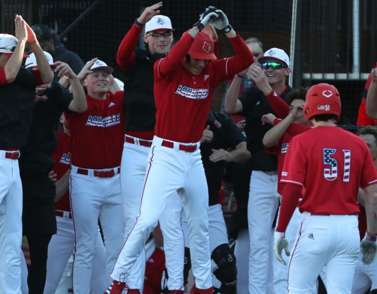 Cardinals Blank Eastern Kentucky In Midweek Action - CardinalSports