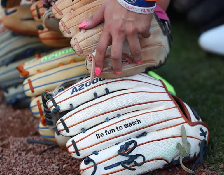 LIVE GAME THREAD:  Super Regional Florida vs Georgia Game One (5/23)