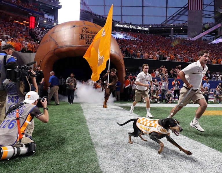 Kickoff time for Tennessee football opener vs. Syracuse announced