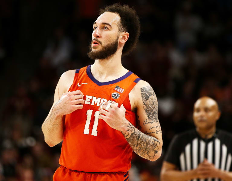 Zackery's 21 points lead Clemson in 70-59 victory over Georgia Tech