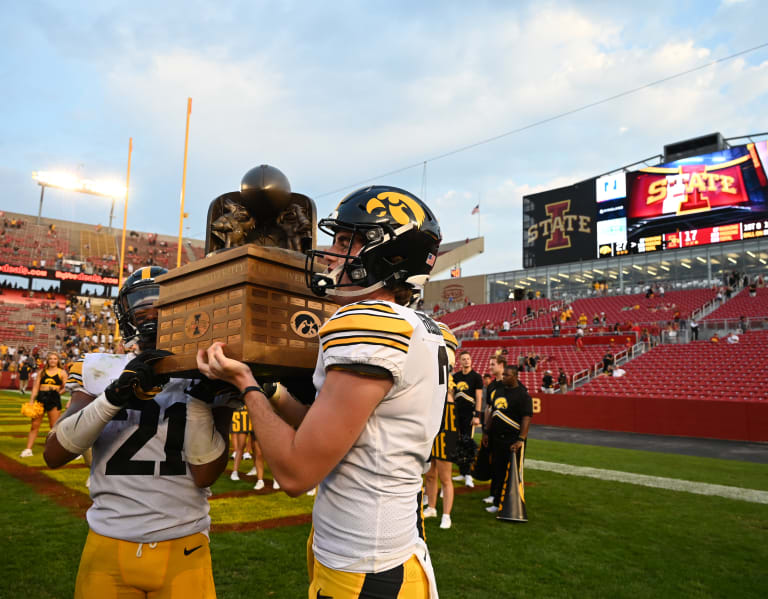 CyHawk Game Extended Go Iowa Awesome