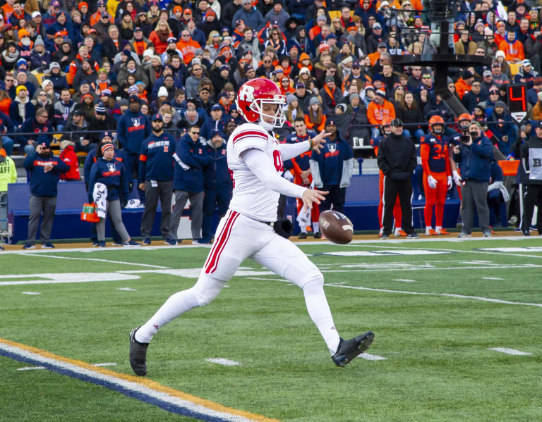 TKR TV Rutgers Punter Adam Korsak gets named 2022 Ray Guy Award winner