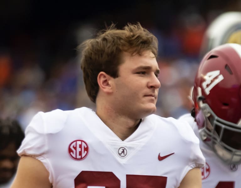 Alabama backup kicker/punter enters NCAA transfer portal