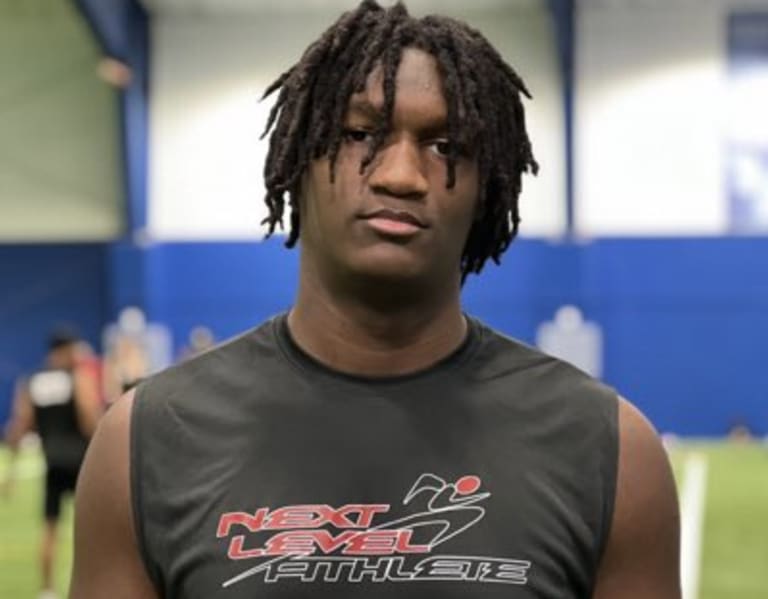 UTSA Offers 2025 Houston North Shore OT Jordan Fields BirdsUp