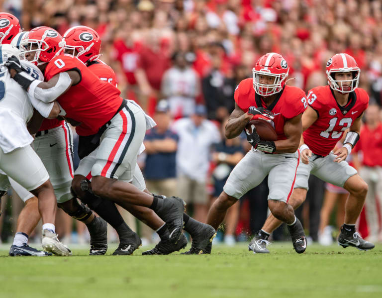 Kendall Milton on keeping up with the Georgia running back tradition