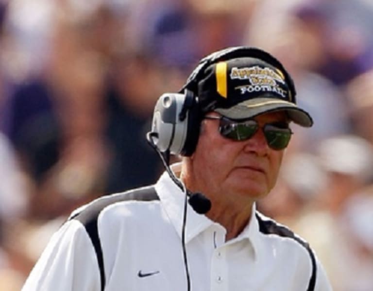 App State To Honor Jerry Moore With Plaza, Statue ...