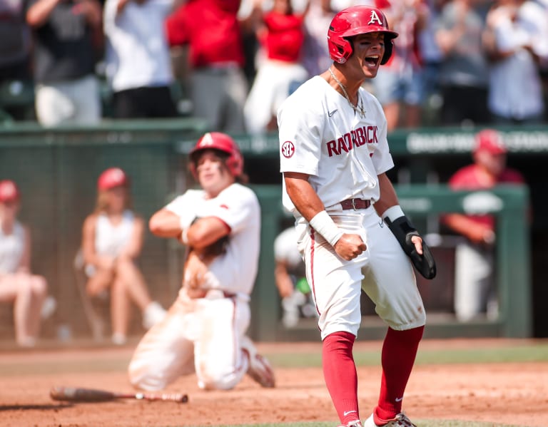 Arkansas baseball opens Fayetteville Regional with 136 win over Santa