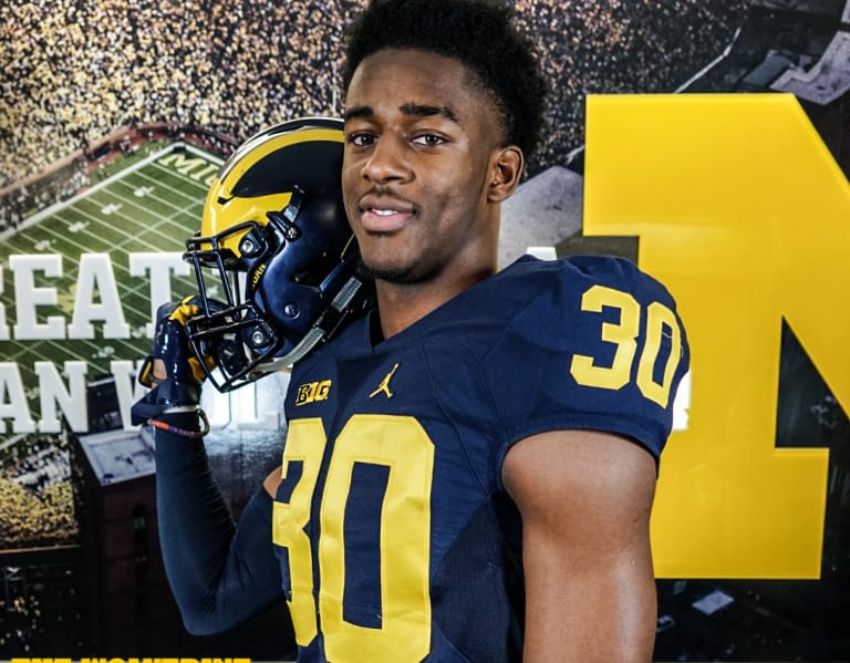 TheMaizeAndBlueReview - Commitment Impact — Daxton Hill To Michigan