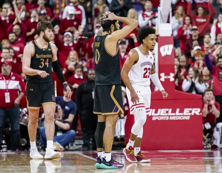 Max Klesmit's Breakout Performance Leads Wisconsin To 71-63 Victory ...