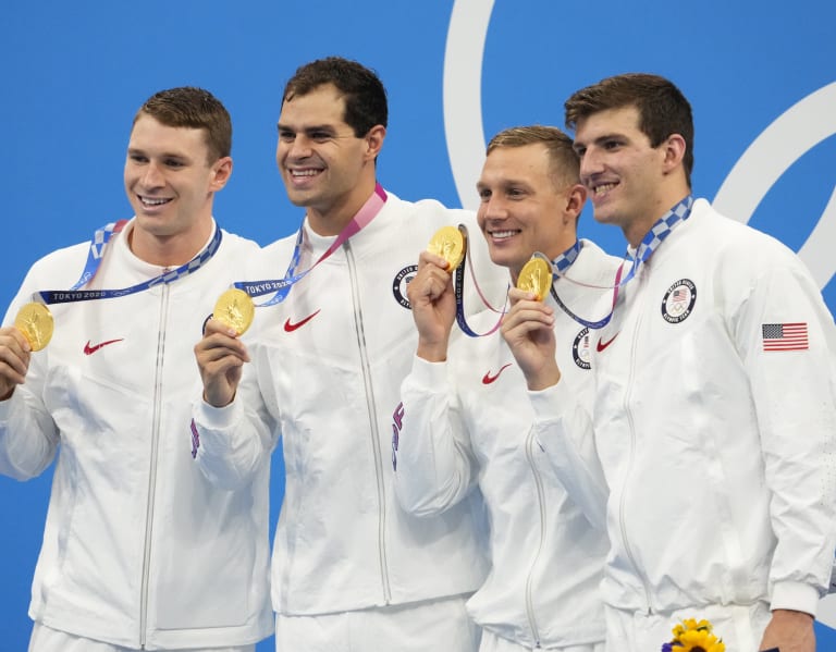 Zach Apple Helps Team USA Win Gold, Set World Record In 400m Medley ...