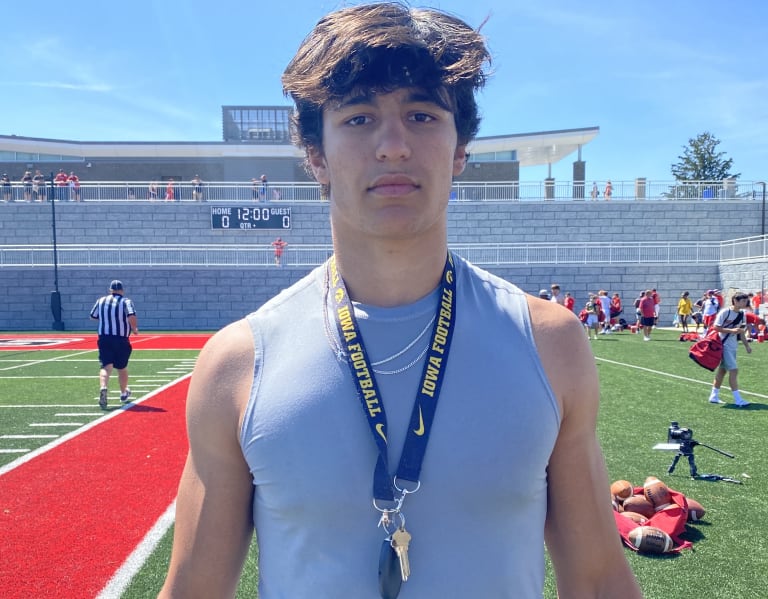 Wisconsin added three-star edge prospect Isaac Hamm to their 2022 ...