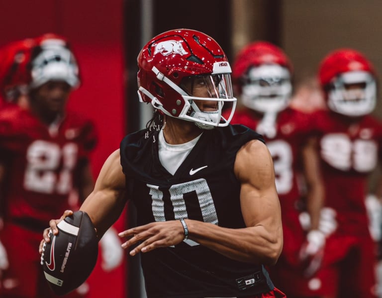 Arkansas Razorbacks quarterback Taylen Green's leadership makes strong  impression in spring practice