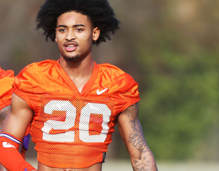 Clemson Football Defensive Back Nate Wiggins Declares For 2024 NFL Draft