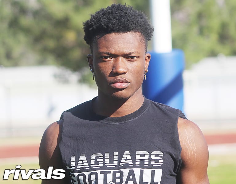 Recruiting Rumblings: 2022 RB Jovantae Barnes Talks USC And Early ...