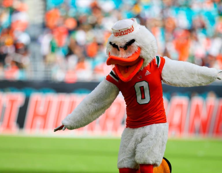 New Miami turnover chain, touchdown rings make debut vs. Florida