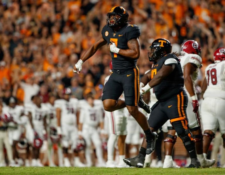 PFF Grades + Snap Counts: Tennessee - BVM Sports