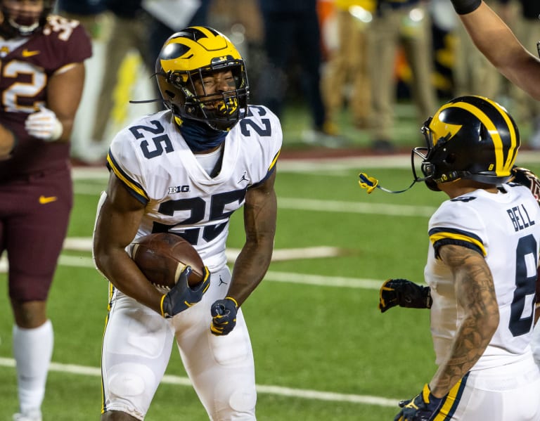 Zak Zinter emerging as an NFL Draft prospect for Michigan football