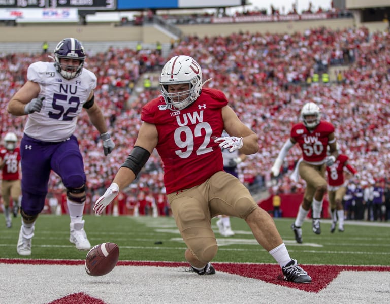 Wisconsin defensive end Matt Henningsen is healthy for spring practice