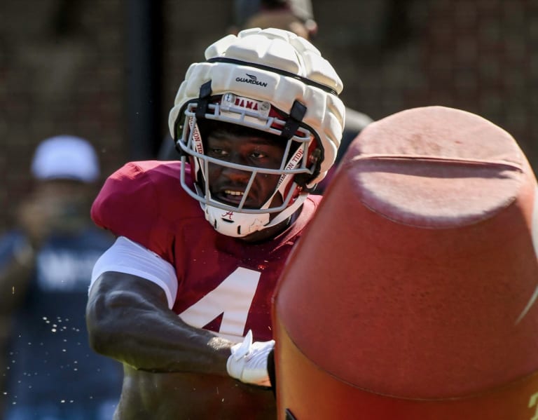 Alabama's elite 2023 edge-rushing class showing progress in preseason camp