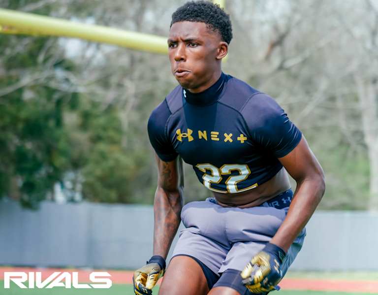 Longhorns land commitment from 4-star CB Hayward Howard