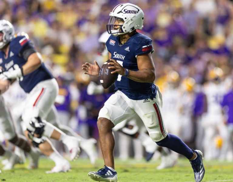 UNC Football Snapshot: Quarterback Gio Lopez UNC Football Snapshot: Quarterback Gio Lopez