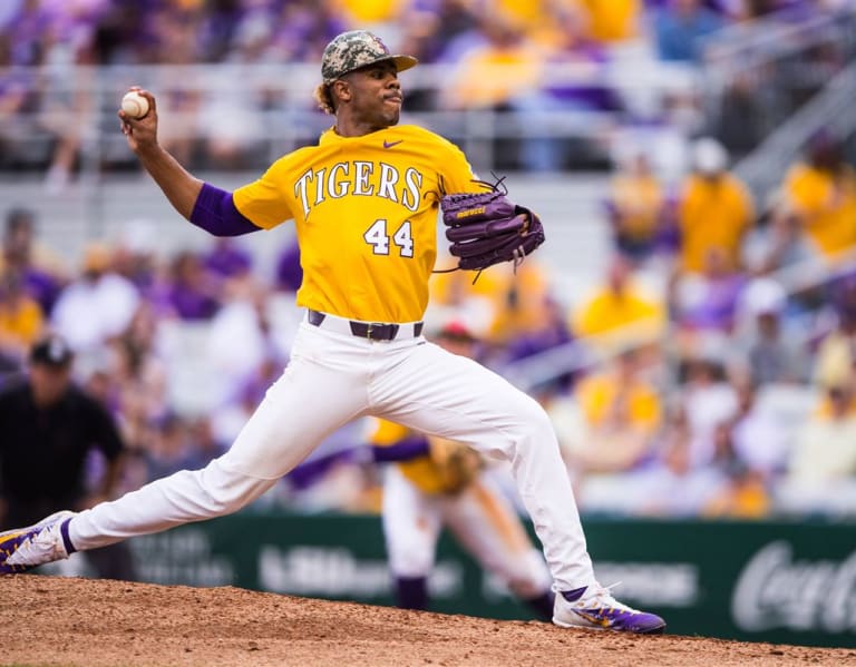 LSU Tigers shortstop Alex Bregman (8) runs to first base during