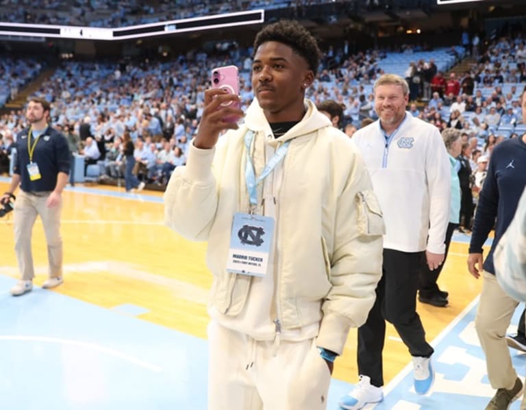 Photos: Football Recruits Attend UNC Basketball Game vs. Stanford