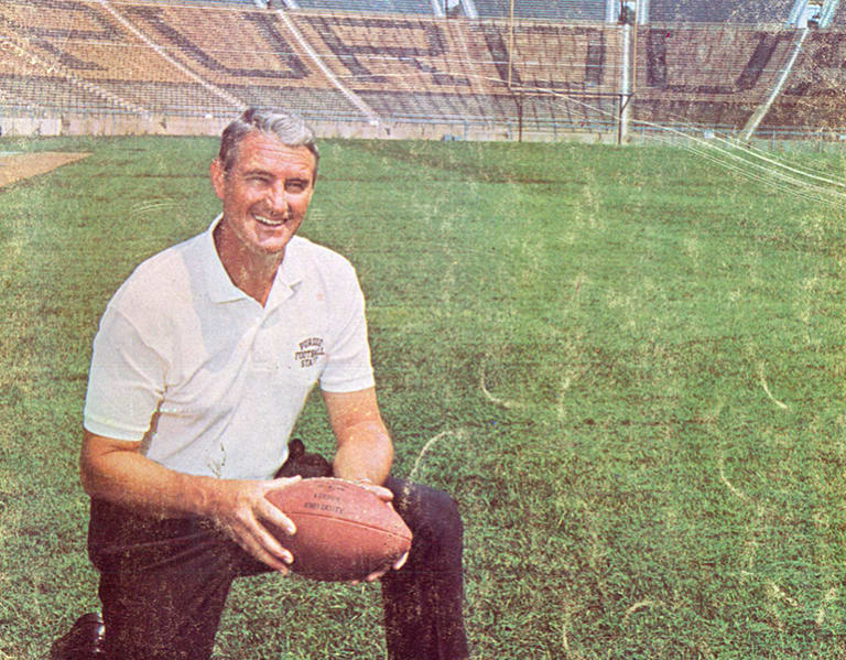 Purdue Football Legend & College Football Hall of Famer Dave Butz