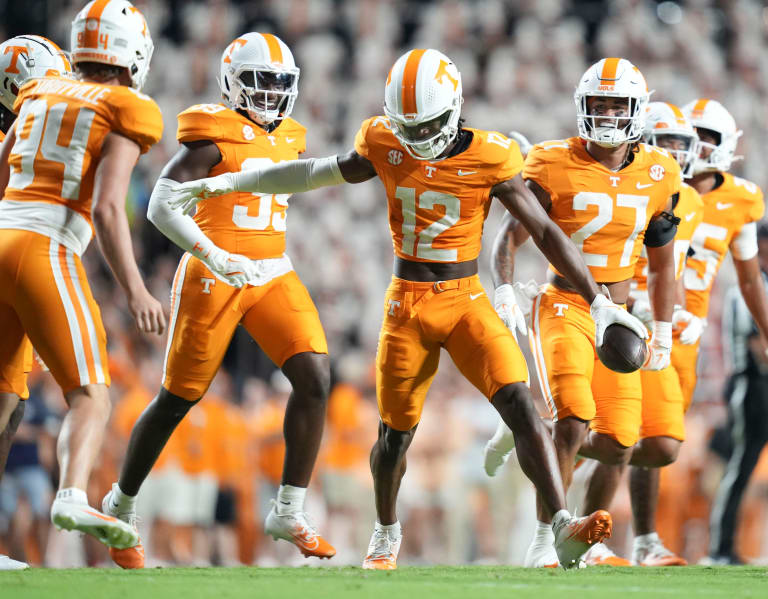 Injury report: Tennessee remains mostly healthy a few hours ahead of Arkansas