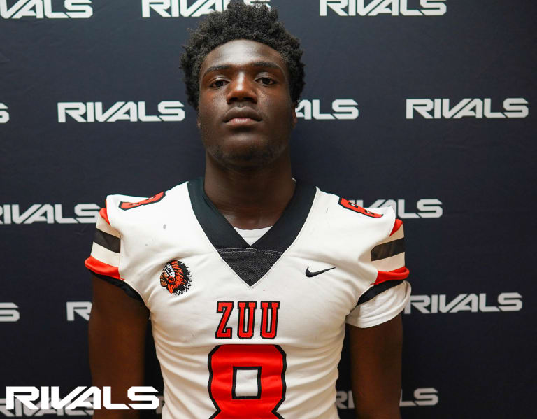 Mizzou Notebook: Nicholson hits trail; Recruit models game after Hilson Mizzou Notebook: Nicholson hits trail; Recruit models game after Hilson