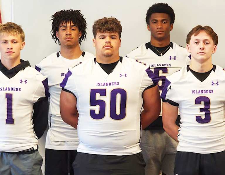 Grand Island Returns Six on Defense, Has New Head Coach
