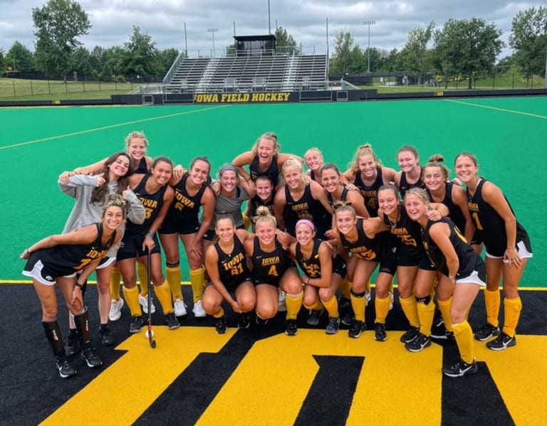 HawkeyeReport Previewing Iowa Field Hockey