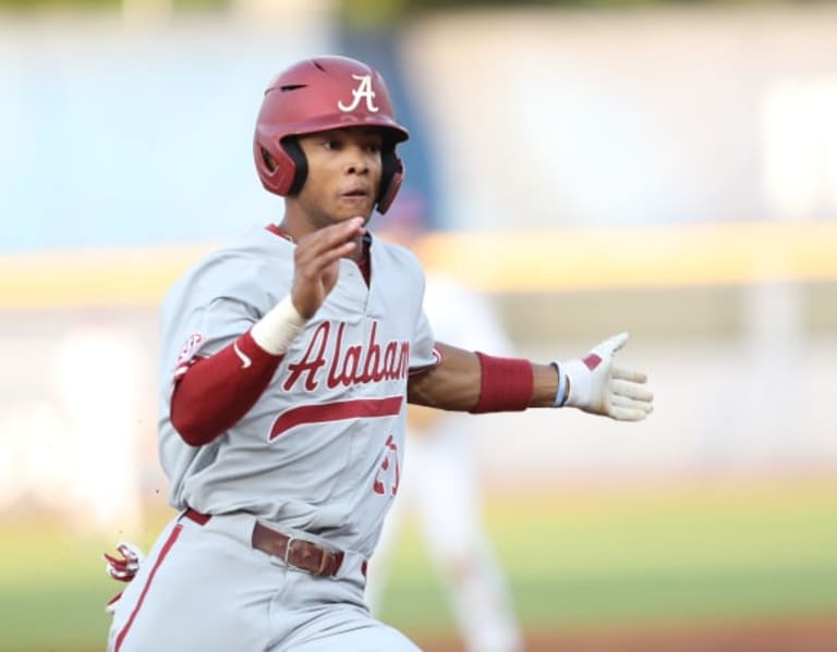 Alabama baseball falls to top-seeded Florida Gators in extra innings, moves  to losers' bracket – The Crimson White