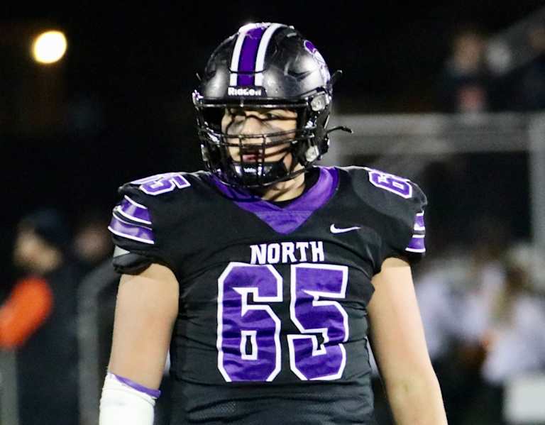 DE Solecki chooses Purdue