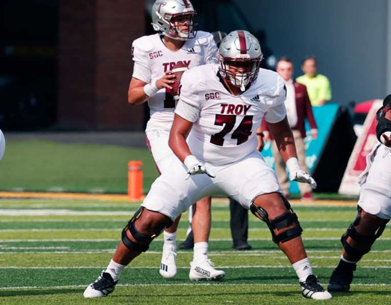 Football SnapShop: Offensive Lineman Daniel King